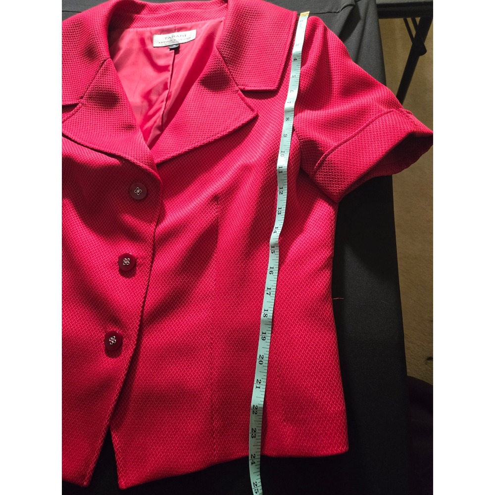 Tahari Skirt Suit Women 12 Red Excellent Short Sleeve Blazer Belted Pencil Skirt - Picture 13 of 13